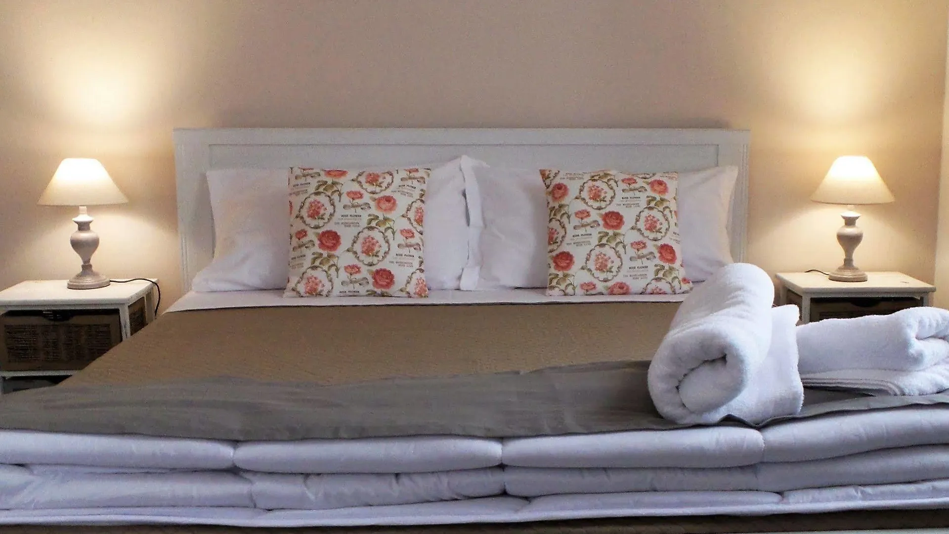 فندق مبيت وإفطار باليرمو B&B Essenze