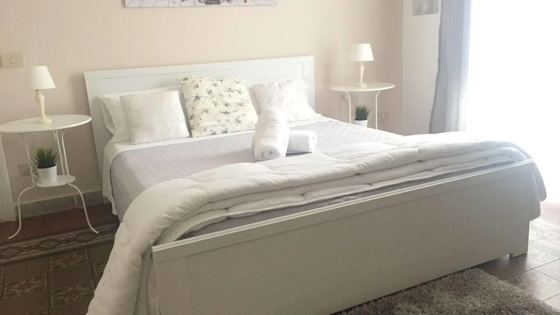 *** Alojamento de Acomodação e Pequeno-almoço B&B Essenze Palermo Itália